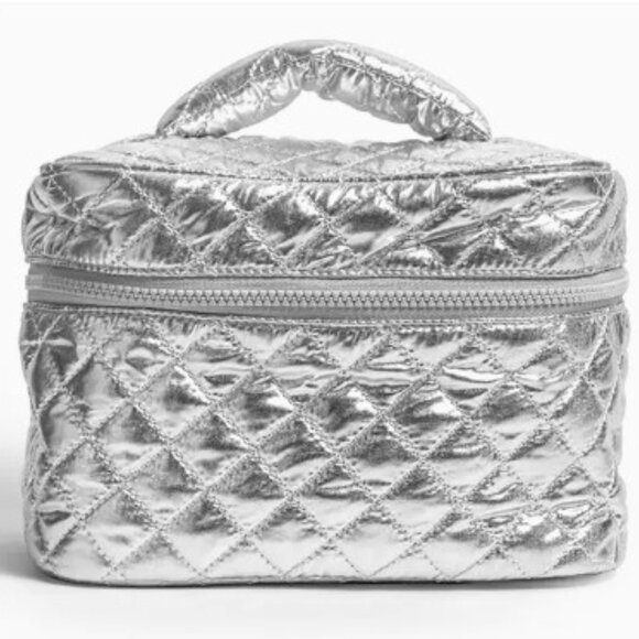 Cosmetic Travel Case / Makeup Bag - Metallic Silver - Picture 5 of 6